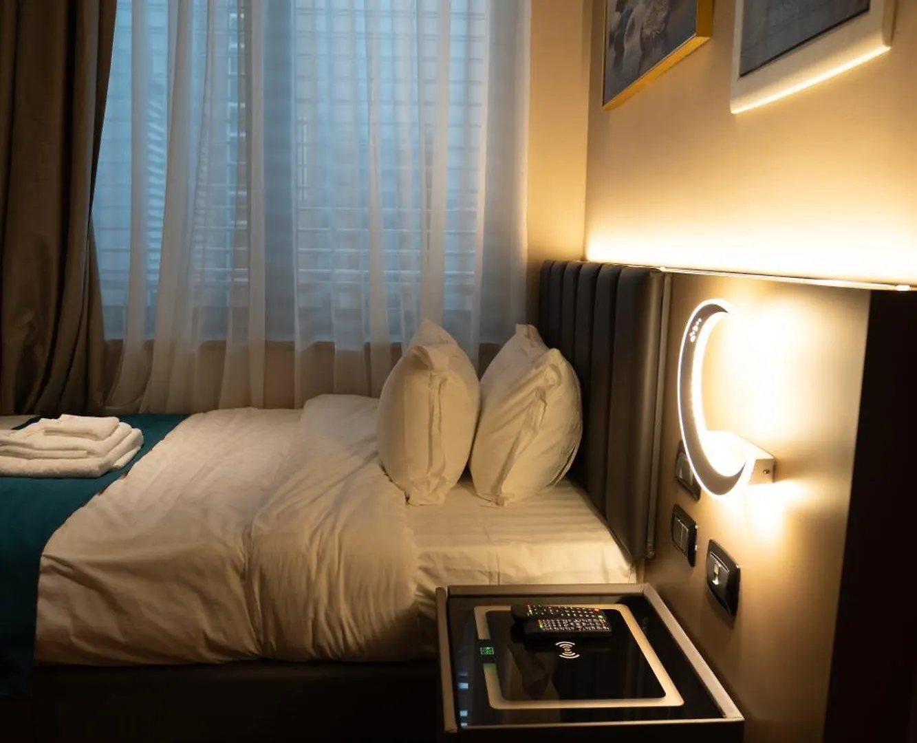 Hotel Royal Faenza 4*,